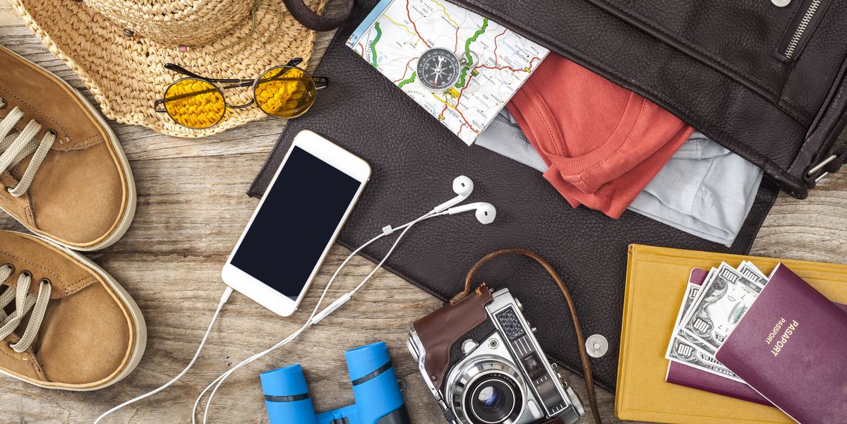 10 Must-Have Traveling Gadgets for Every Adventurer